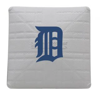 MLB Bases - Image 10