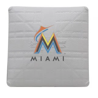 MLB Bases - Image 14