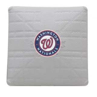 MLB Bases - Image 29
