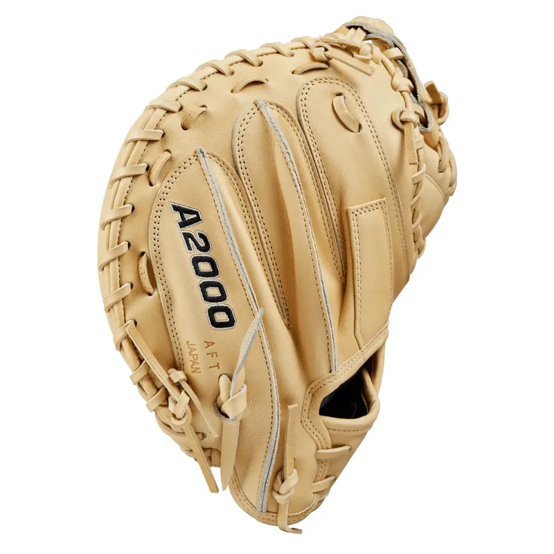 Wilson A2000 M23 33.50" Catcher's Mitt - WBW102093335 - Image 4